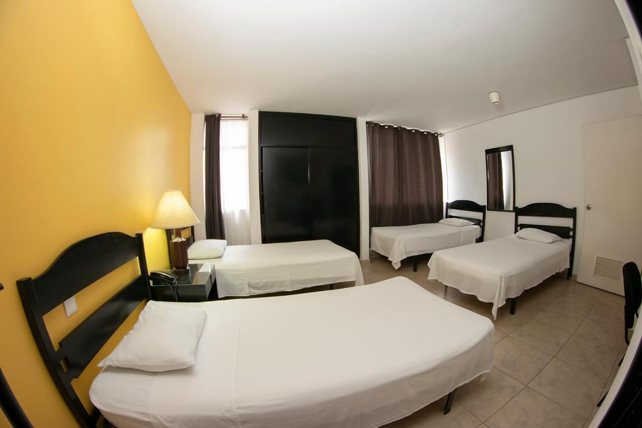 Americana Hotel 3*