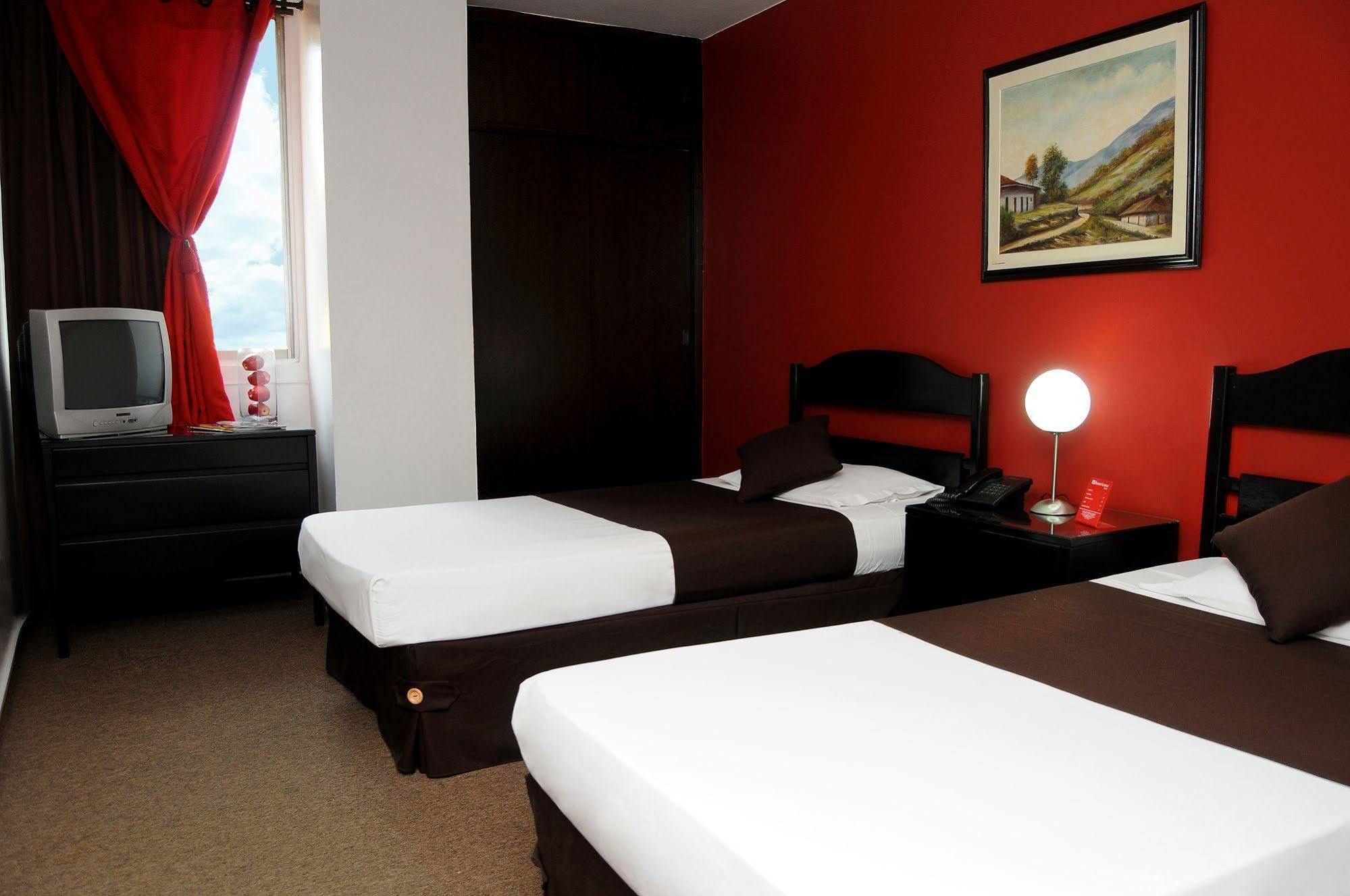 Hotel Americana 3*